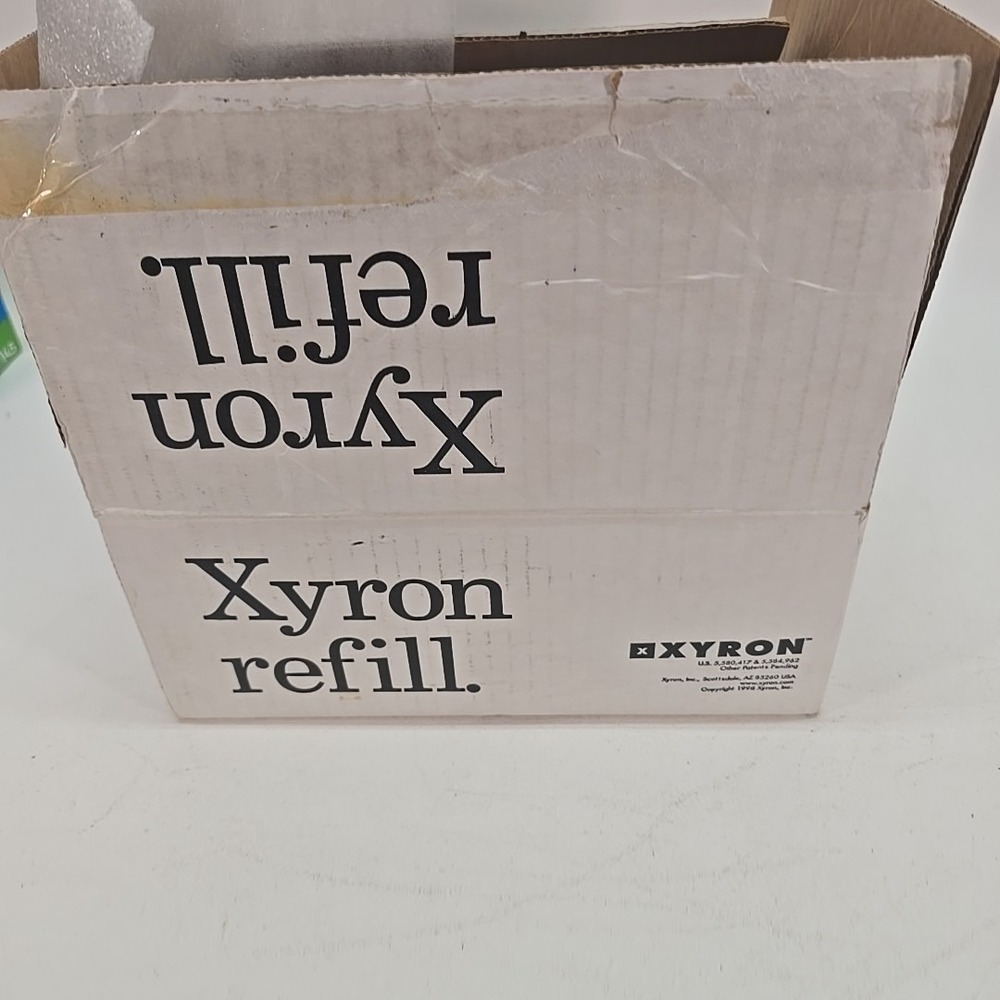 Xyron 850 Refill Cartridge LM201-12 Laminate Magnet 8.5" x 12' NIB